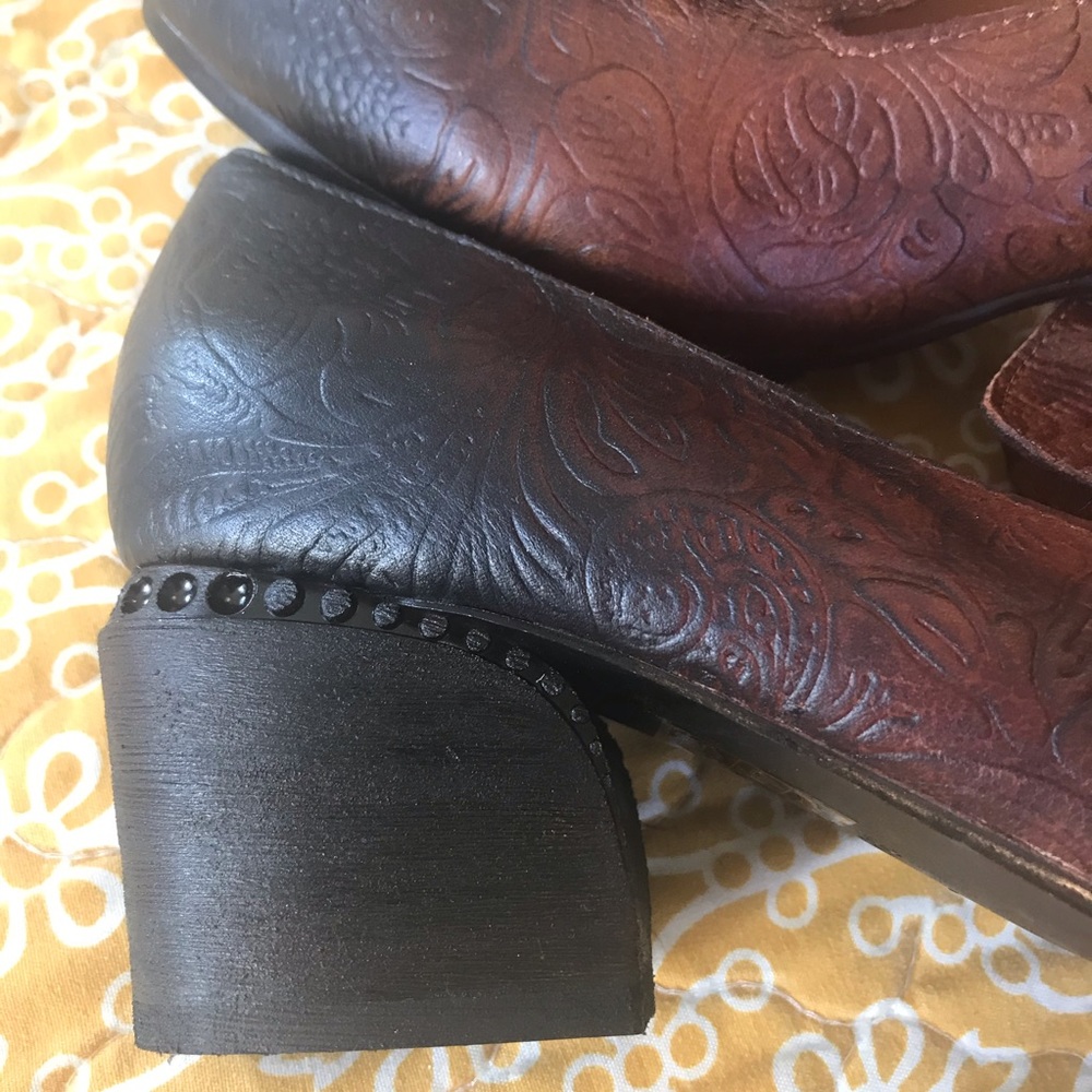 Spring Step Brown Floral Embossed Shoes - Picture 6 of 11